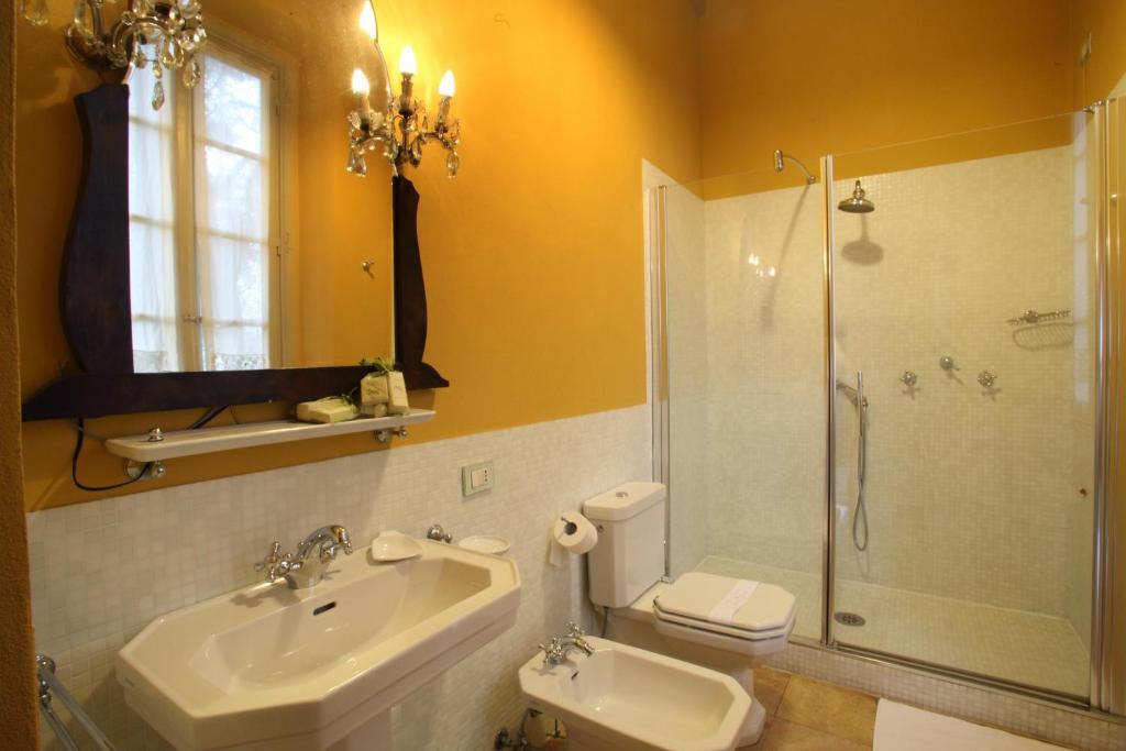 Tradate Villa Valentina חדר תמונה